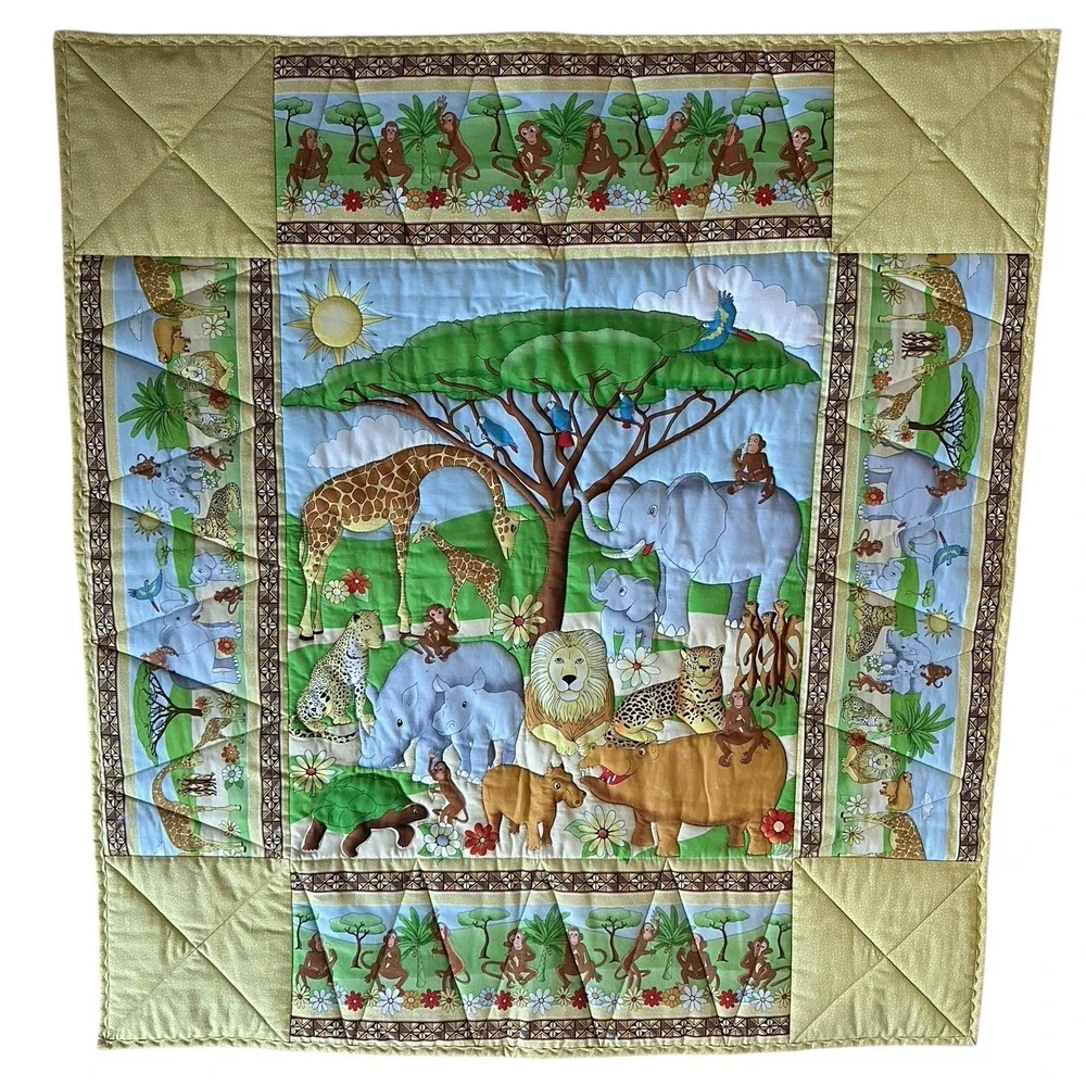 Safari Animals Jungle Baby Quilt or Wall Hanging Multicolor‎ Handmade 39x42 EUC